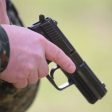 Софиянец извади пистолет и заплаши мъж в Девин