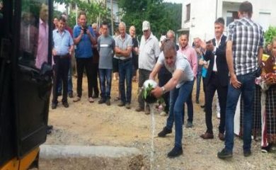Започна подмяната на вътрешната водопроводна мрежа на 4 улици в Старцево