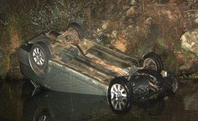 52-годишна жена полетя с Тойота в река Черна