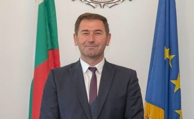 Кметът на Мадан Фахри Молайсенов официално встъпи в третия си мандат