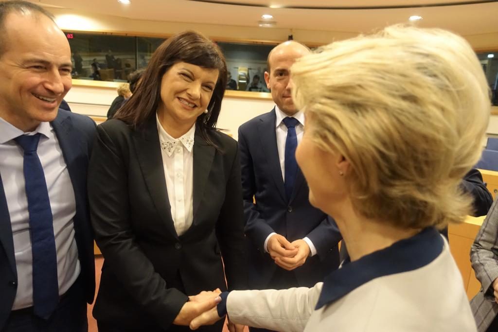 Дариткова: За България е приоритет отпадането на мониторинговия механизъм и влизането в Шенген