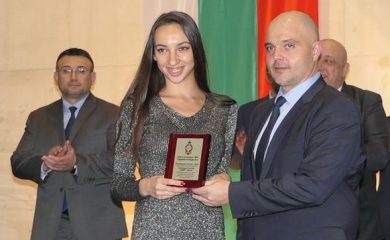 Смолянчанката Александра Соколова е спортист на година на МВР в категория плуване
