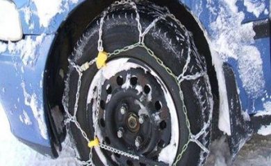 През проходите само с вериги, без ток са няколко населени места