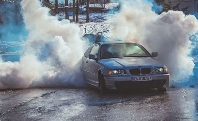 Автомобилно шоу събра 4018 лева за лечение на болно дете