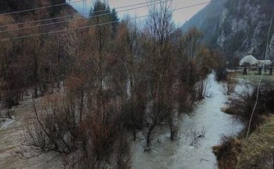 Започва контролирано източване на язовир „Цанков камък“