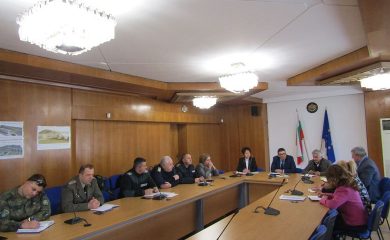 13 човека под карантина в Смолянска област