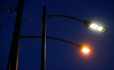 Ремонтират уличното осветление в част от Неделино заради произшествие