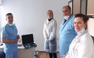 Болницата в Смолян получи дарение видеоларингоскоп