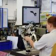 Заводът за авточасти в Смолян продължава работа