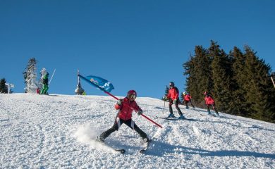 Стартира поредното издание на инициативата „Научи се да караш ски“