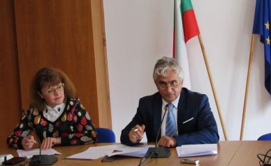 Представиха новата регионална програма за заетост в област Смолян