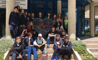 Петокласници предадоха 3 килограма пластмасови капачки в РИОСВ-Смолян