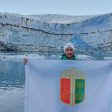 Марчо Паунов развя знамето на Чепеларе в Антарктида