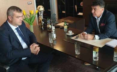 Областният управител се срещна с президента на БФС Борислав Михайлов