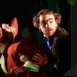Пиесата „Приключения опасни със герои сладкогласни” се завръща на смолянска сцена