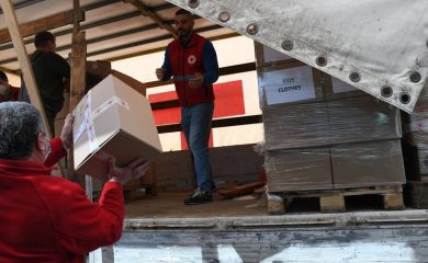 БЧК изпрати 4 камиона хуманитарна помощ за пострадалите от конфликта в Украйна