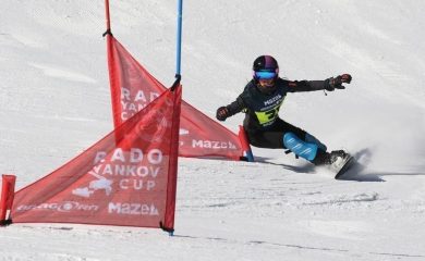 71 млади таланти в сноуборда мериха сили за купа „Радо Янков“ в Пампорово