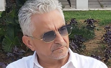 Адриан Петров с награда от Община Смолян по случай 24 май