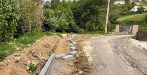 Започна ремонт на пътя до неделинското село Кундево