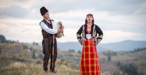 Фолклорният конкурс „Широка лъка пее, свири и танцува“ ще се проведе на 11 и 12 юни