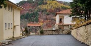 Нов асфалт за жителите и гостите на село Давидково