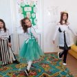 Еко дефиле на рокли и костюми от отпадъци смая родопско село