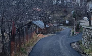 Жителите на село Стърница получиха нов асфалт