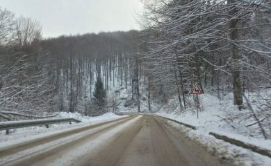 АПИ: Шофьорите да карат с повишено внимание и съобразена скорост