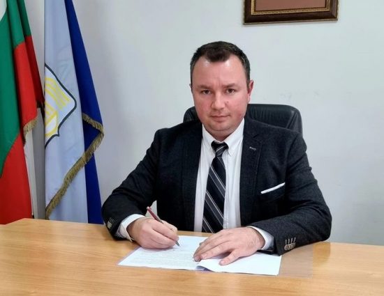 Кметът на Баните: Този голям християнски празник е символ на победата на светлината над мрака