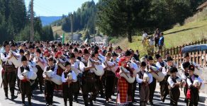 Магнетичното село Стойките ще бъде домакин на Национален гайдарски събор