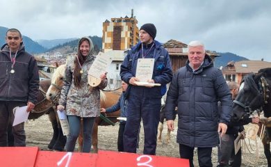 Кметът на Чепеларе награди победителите в традиционните конни състезания