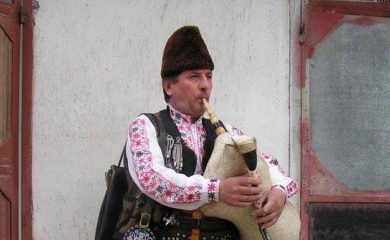 Скок в цените на родопските гайди, търсят ги от страната и чужбина