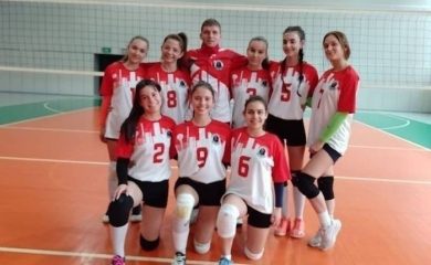 Момичетата на ЕГ “Иван Вазов” Смолян спечелиха областните игри по волейбол