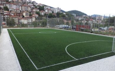 Спортните площадки до стария стадион в Смолян отново отварят врати