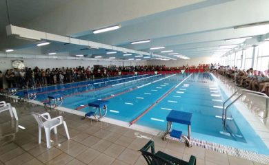 Ученици показаха отлични умения по плуване на турнир в Златоград
