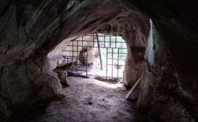 Археологическите проучвания на пещера Чая продължават
