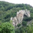 Скалният феномен Конската глава край Мадан е едно от чудесата в Родопите