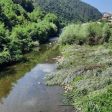 Почистват речните корита в Златоградско