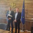 Кметът на Баните иска довършване на пътя Загражден-Белица