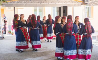 Състави от 17 читалища ще участват във фолклорен форум в центъра на Смолян