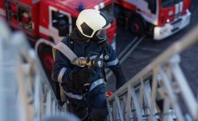 Поздравление към смолянските пожарникари по случай професионалния им празник