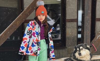 Турската филмова звезда Мая Базол кара сноуборд в Пампорово