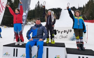 Над 100 деца участваха в ски състезанията за купа Чепеларе в Пампорово
