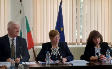 Председателят на ОбС Чепеларе: Цветелина Бориславова Цветелина Бориславова е един от най-големите инвеститори в общината