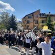 Девин посреща 24 май с дефиле на ученици и изпращане на абитуриентите