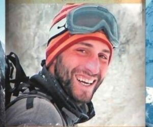 Алпинистът Христо Христов загива на Еверест на височина от 8680 метра