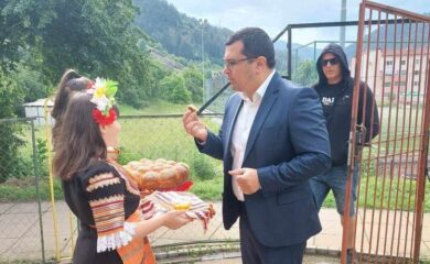 Кметът на Девин Здравко Иванов с номинация “Щедро и добро сърце”
