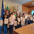 Община Смолян награди талантливи деца в конкурса „С очите си видях бедата“