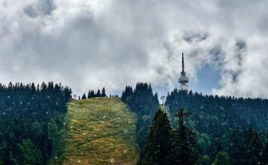 Снегът не дойде в Родопите, 85 литра дъжд на квадратен метър се изляха в Смолян