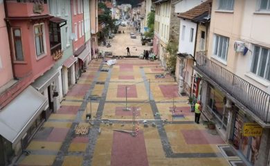 Обновяват пешеходната зона в центъра на Чепеларе за 1,2 млн. лева